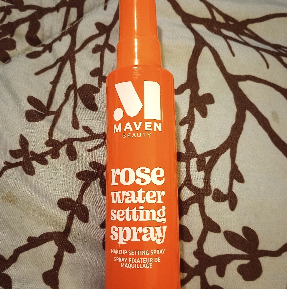 Maven rose water setting spray